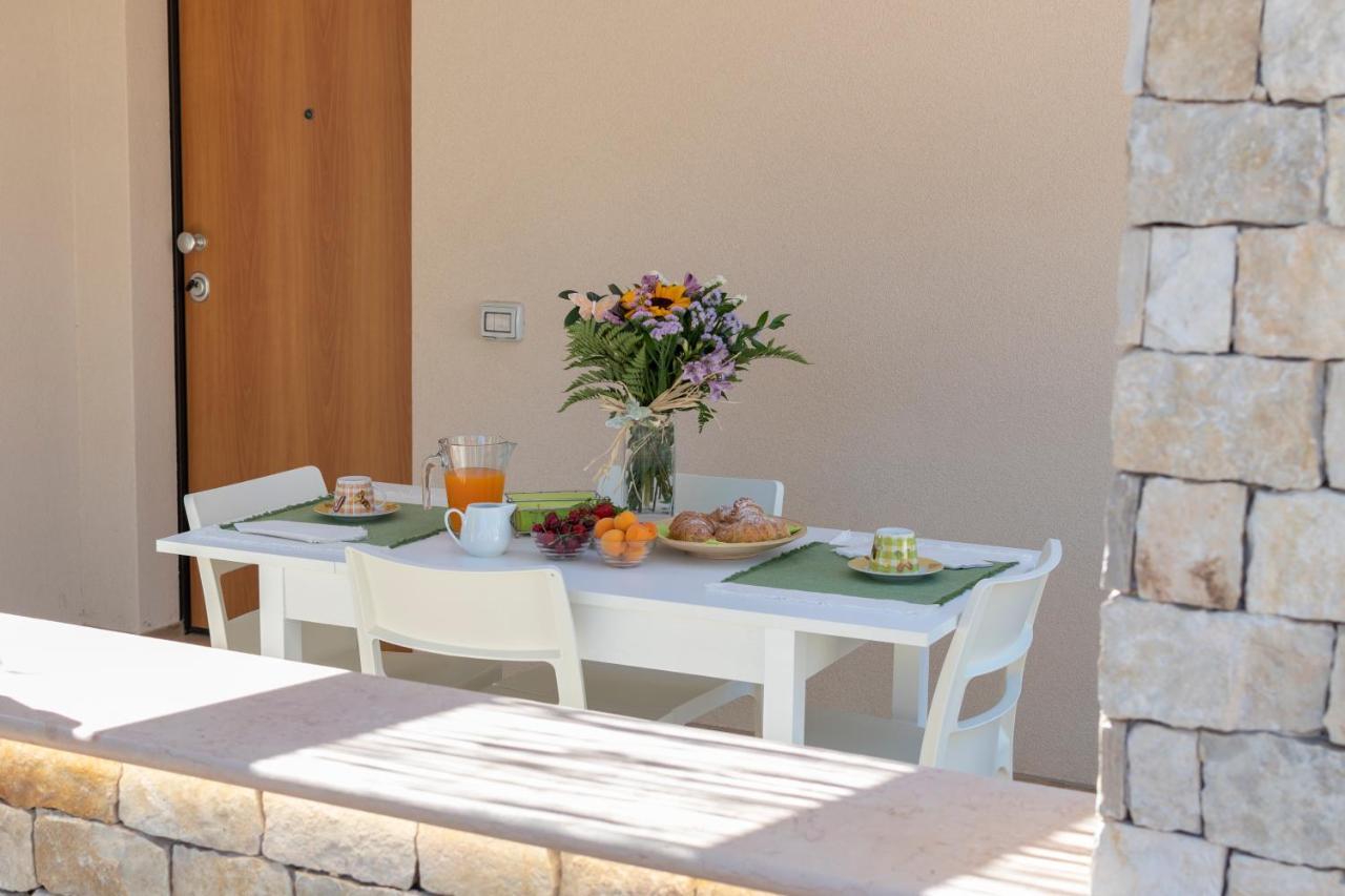 مارينا دي كاميروتا Il Mirto Residence المظهر الخارجي الصورة